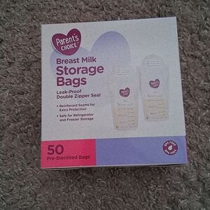 White Storage Bags for Breast Milk Organization